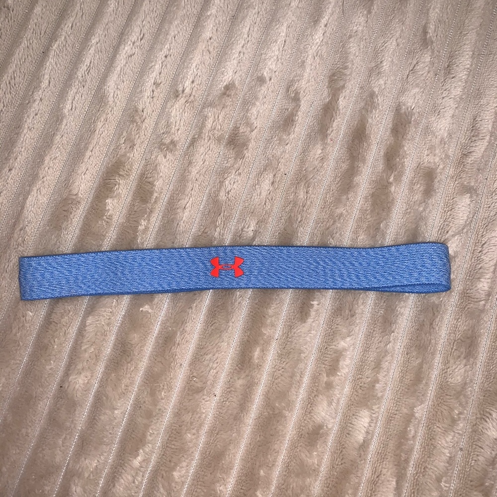 Under Armour sports headband!